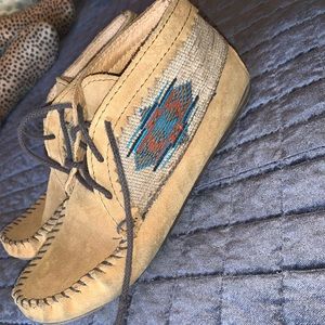 Minnetonka Moccasins